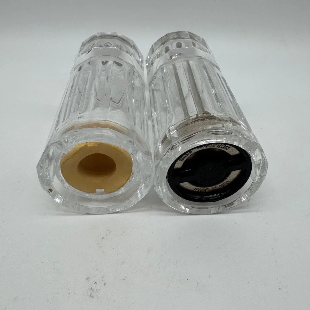 Vintage Olde Thompson Clear Acrylic Salt Shaker Pepper Mill Grinder Set 5.5